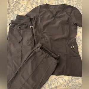 Cherokee Infinity Charcoal Gray Scrub Set